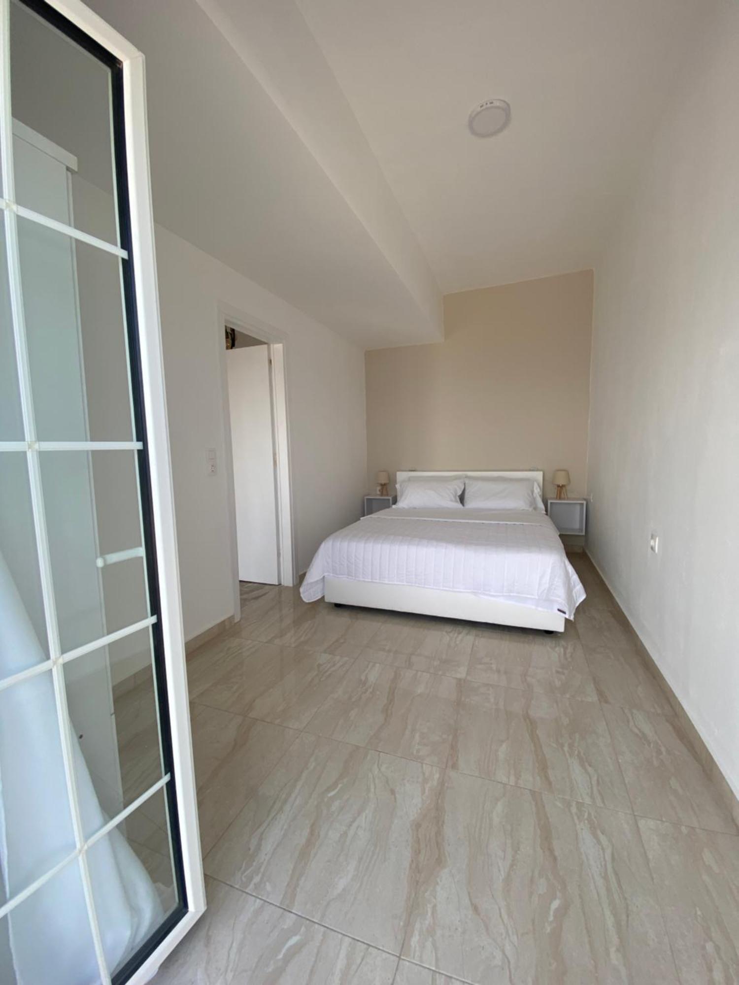 Avra Sfakia Apartments Khóra Sfakíon Buitenkant foto