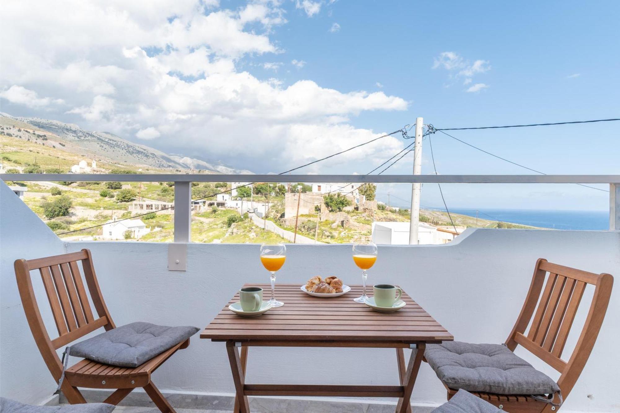 Avra Sfakia Apartments Khóra Sfakíon Buitenkant foto