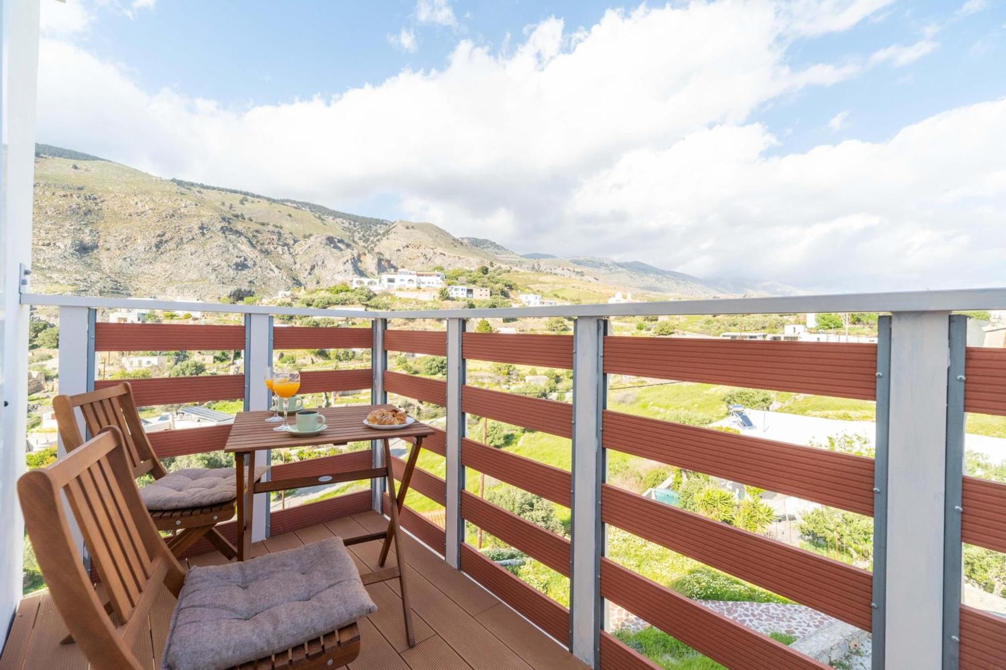 Avra Sfakia Apartments Khóra Sfakíon Buitenkant foto